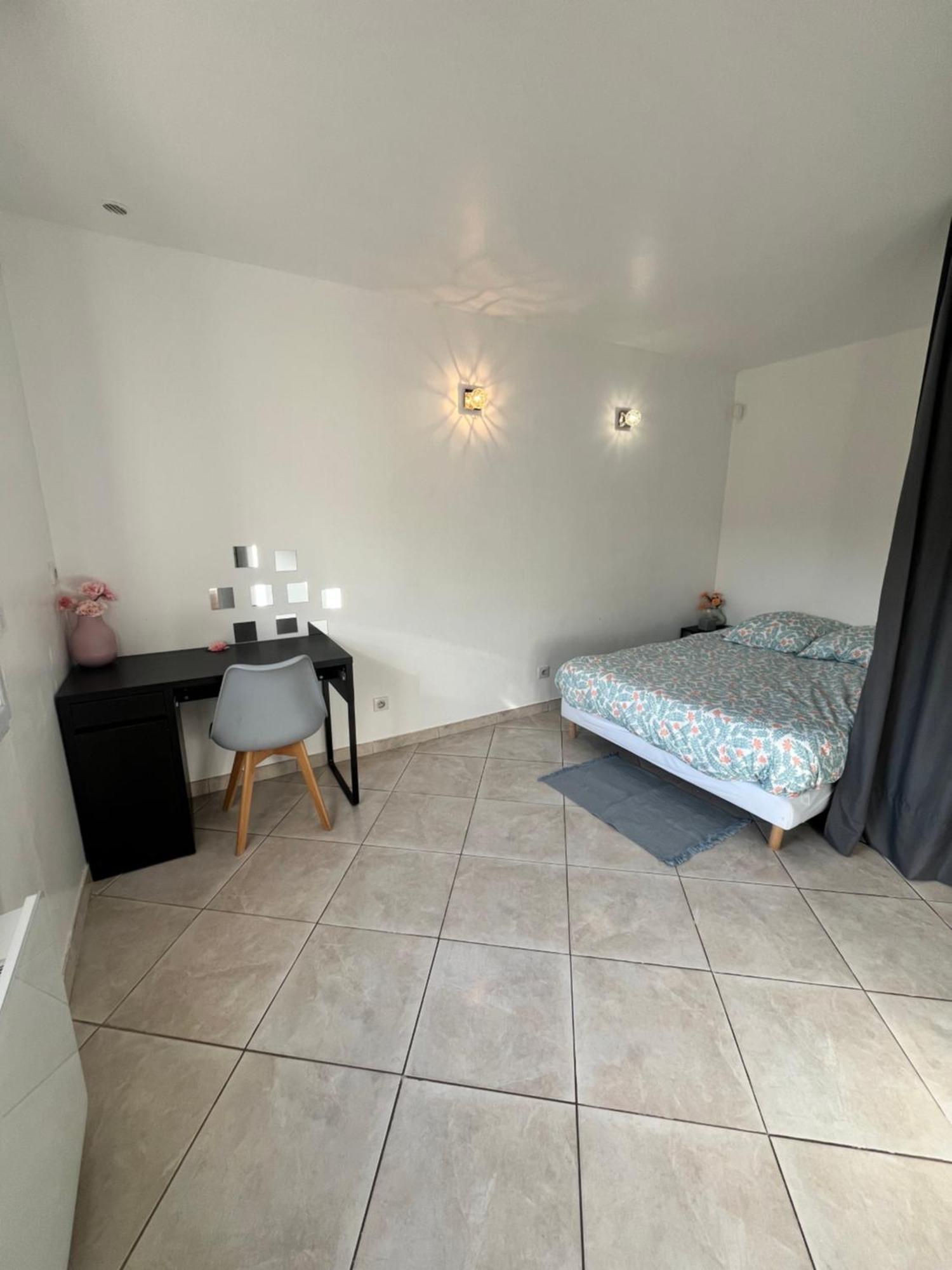 Piscine Cosy, 3 Chambres, 3 Sdb, Havre De Paix A 10 Min Des Plages Mauguio Buitenkant foto